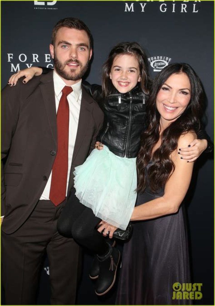 Is Alex Roe A Father? Everything We Know About His Personal Life And Career