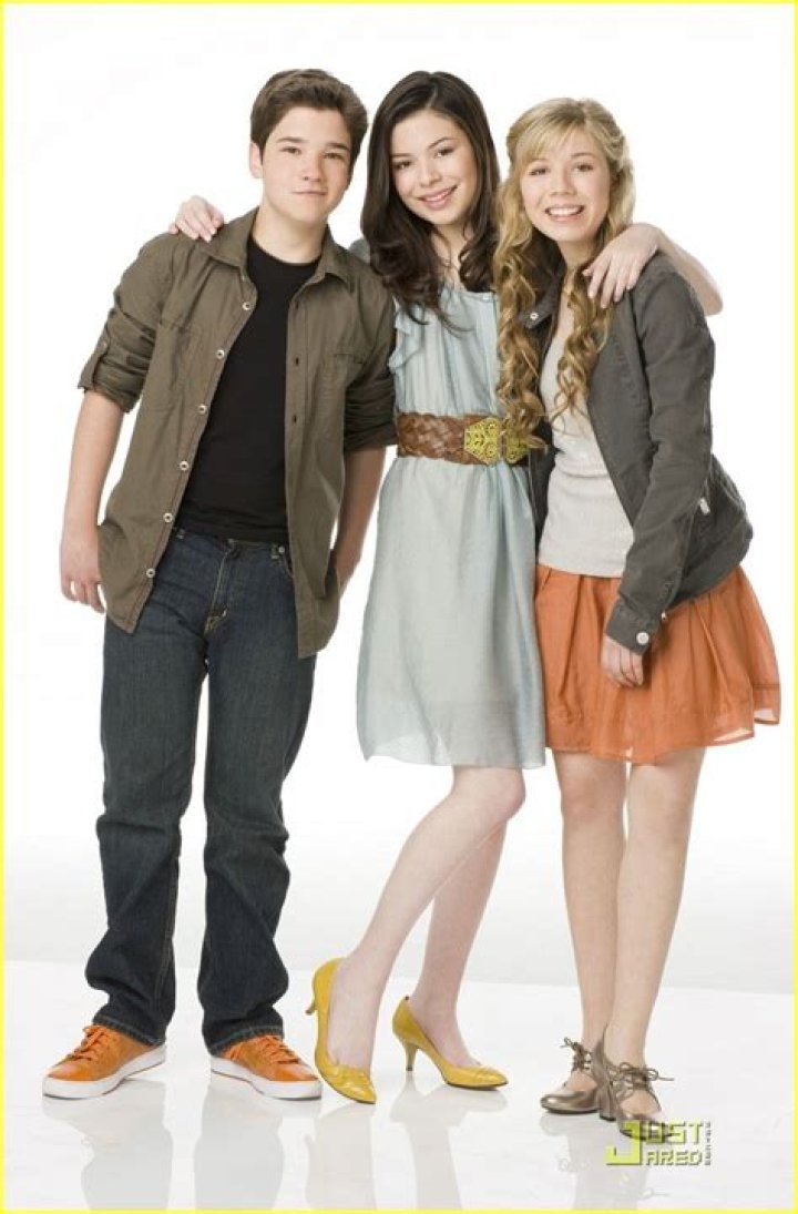 Trends: Are 'iCarly' Co-Stars Jennette McCurdy And Nathan Kress Still Friends?