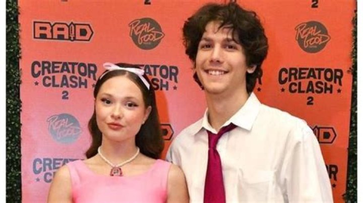 Are Nick Robinson And Zoe Colletti Still An Item? The Truth Revealed