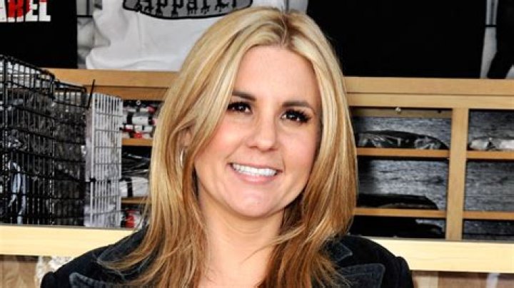 Brandi From Storage Wars: Behind The Scenes