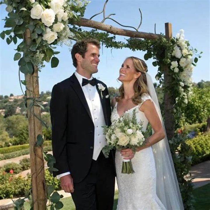 Spotlight On The Enchanting Wedding Of David And Rebecca Muir