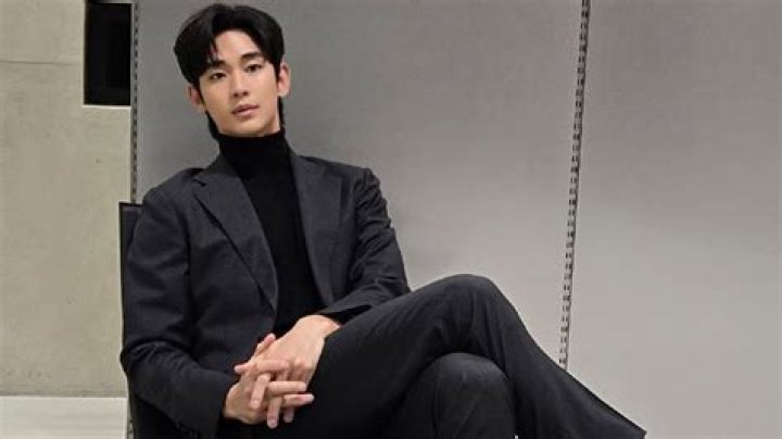 Kim Soo Hyun's Debut: A Star Is Born
