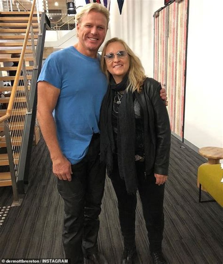 Dermott Brereton's Wife Makes Waves On Sale Of The Century