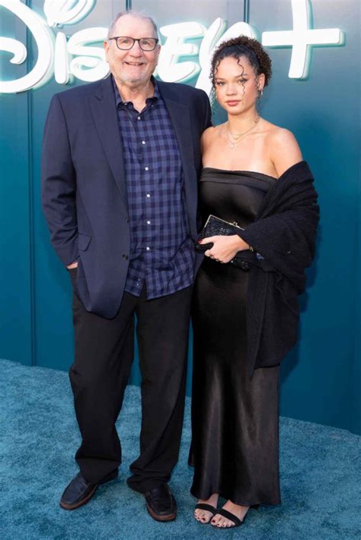 Ed O'Neill: A Retrospective On His Enduring Relationships