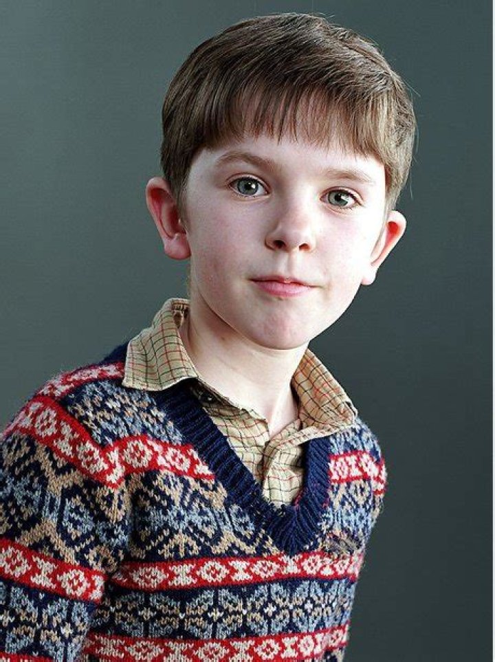 The Child Prodigy: Freddie Highmore's Early Career