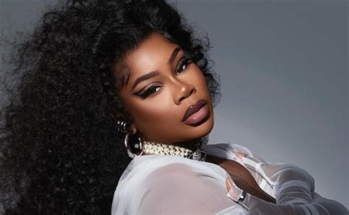 Suki Hana's Impressive Height: Unraveled