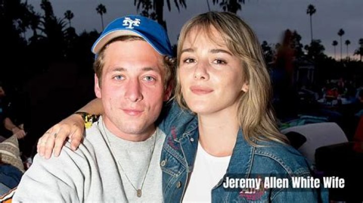 Uncovering Jeremy Allen White's Height: The Definitive Guide
