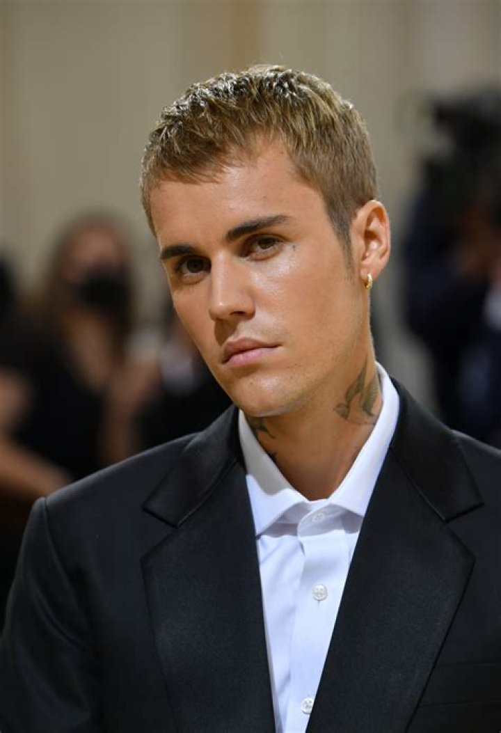 The Ultimate Guide To Justin Bieber: A Comprehensive Biography And Career Overview