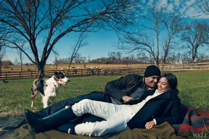 Is Alex Wagner Married? Uncover The Truth