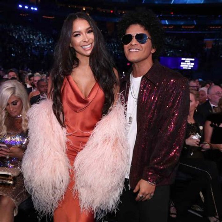 Is Bruno Mars Married? The Definitive Guide To His Marital Status