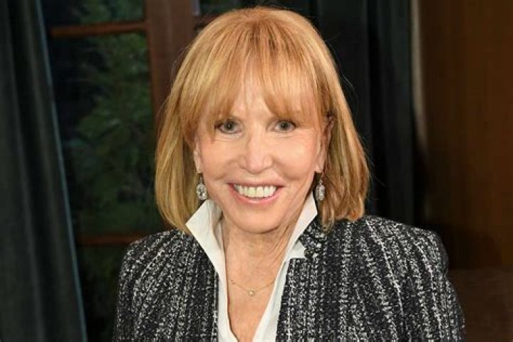 Still Acting: Leslie Charleson's Journey On General Hospital