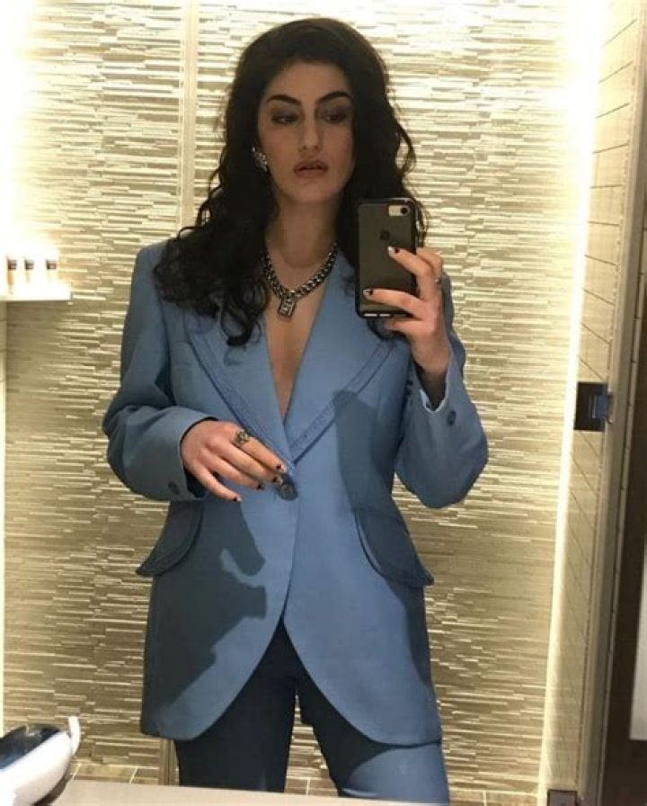 Is Lilli Kay Female: A Definitive Answer