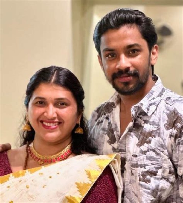 Discover The Siblings Of Acclaimed Actor Jayaram