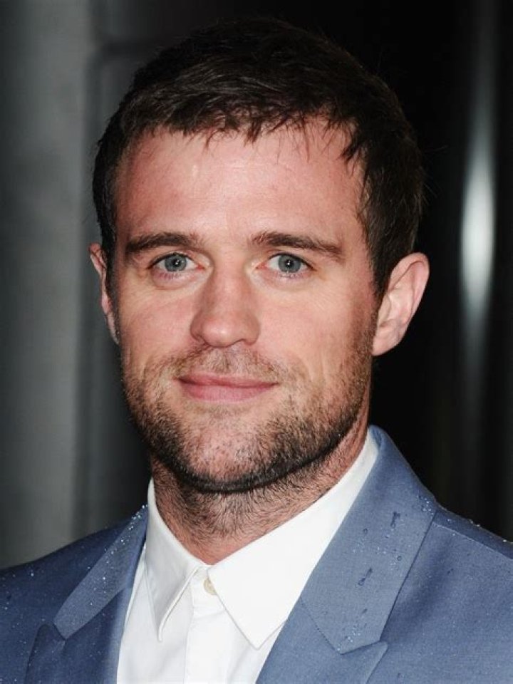 Informative Guide To Jonas Armstrong: Actor And Television Star