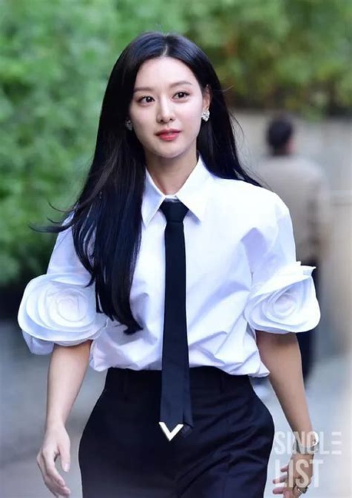 Kim Ji Won's Enviable Wealth: Exploring The South Korean Actress's Net Worth