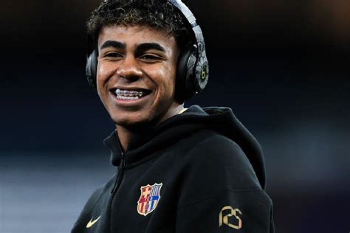 Laminated Side Lighting: The Perfect Complement To Modern Interiors