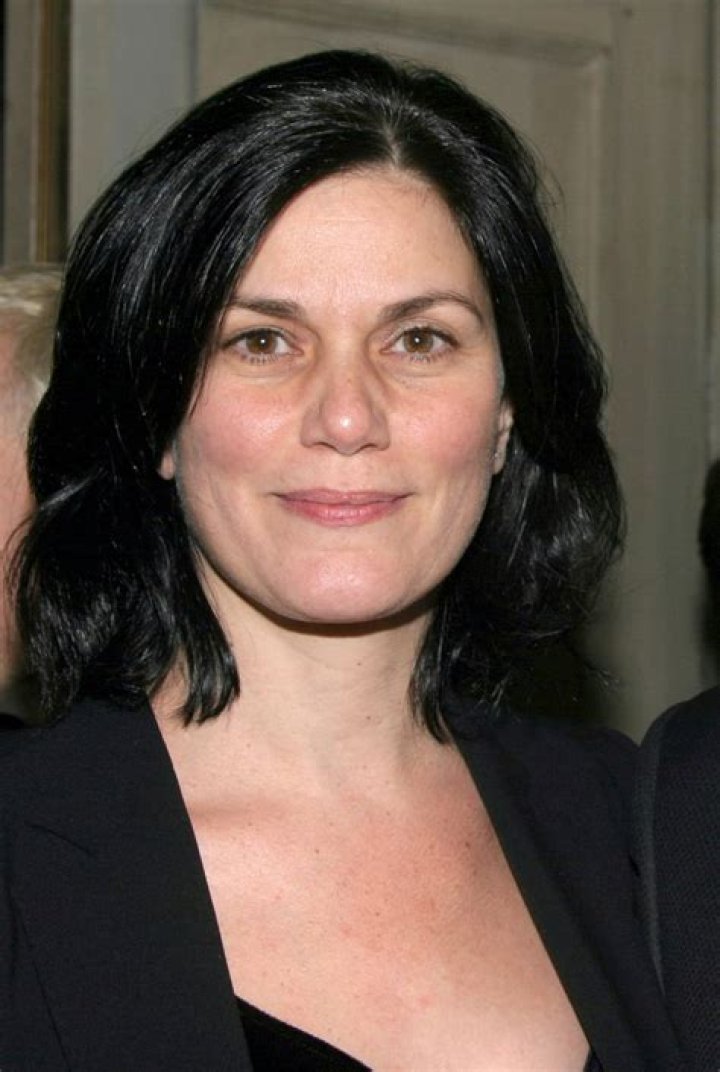 Exploring Linda Fiorentino's Current Life And Career