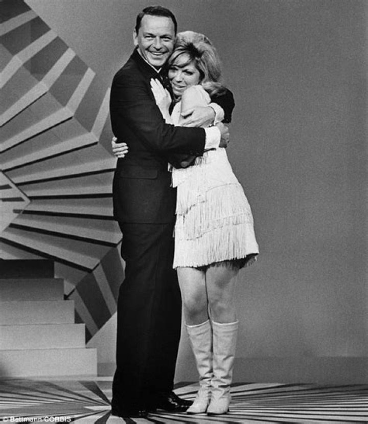 Frank Sinatra And Daughter Nancy Sinatra: A Musical Legacy