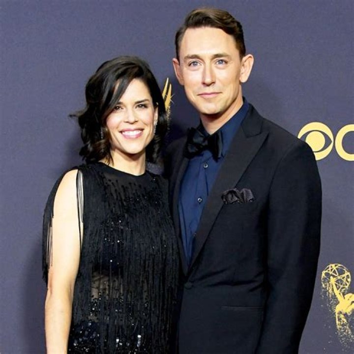 Love Is Blooming: Neve Campbell's New Beau