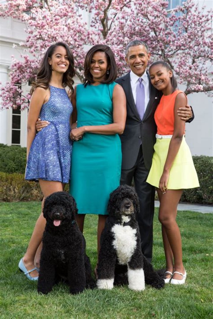 Find Out: The Ages Of Obama's Daughters Revealed