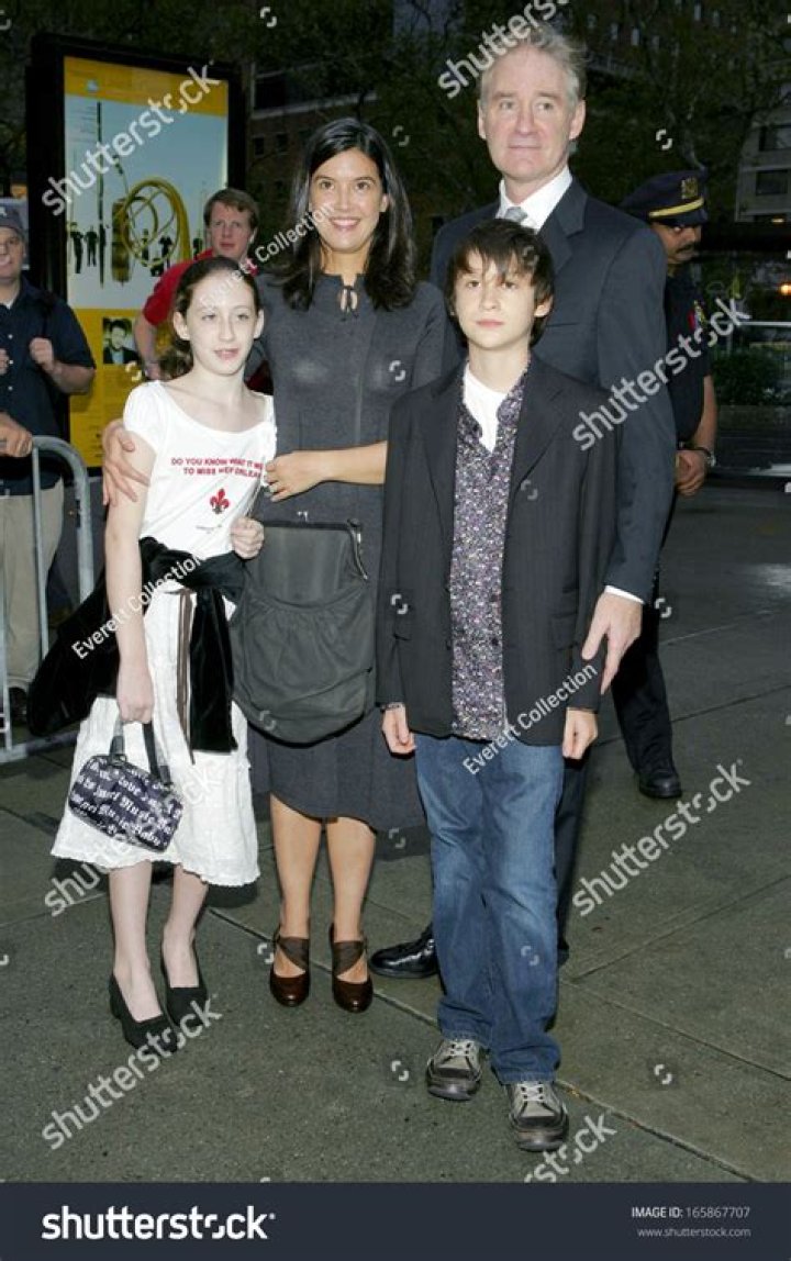 The Cates Family: A Look Into Phoebe Cates' Family Life