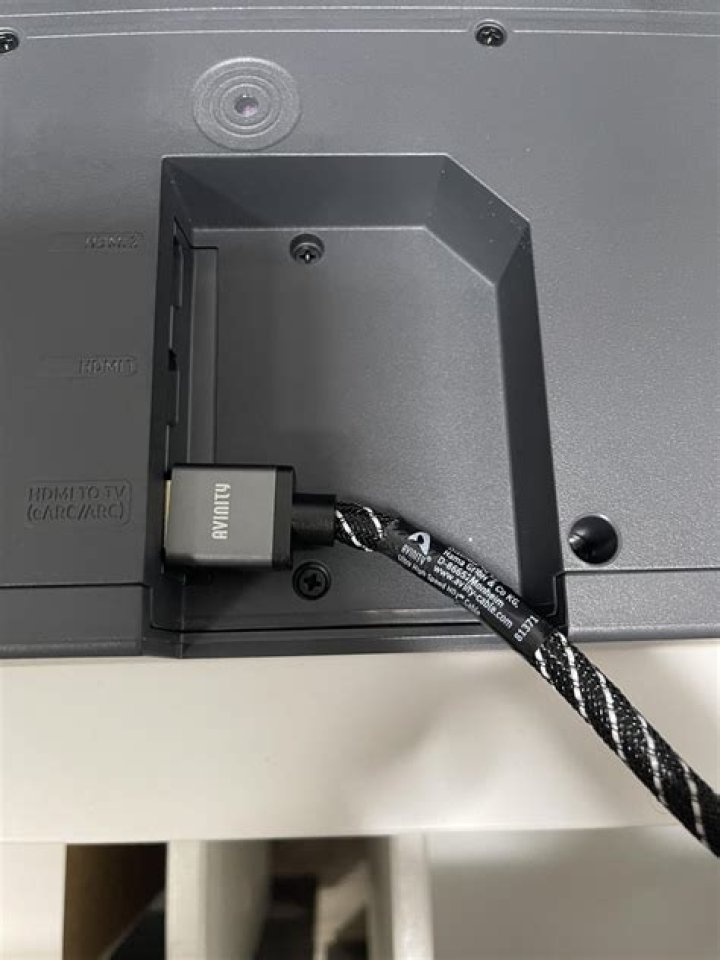 High-Definition HDMI Connectivity For Samsung Q990C