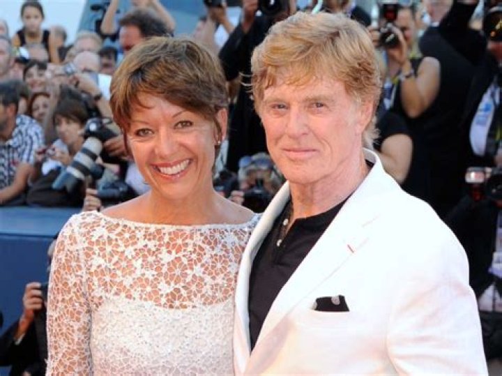Robert Redford's Romantic History: A Retrospective