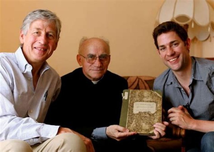 The Ultimate Guide To Ron Krasinski: From 'The Office' To Hollywood Star