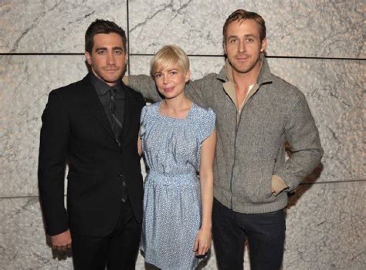 The Ultimate Guide To Ryan Gosling's Inner Circle: Who's In His Squad?
