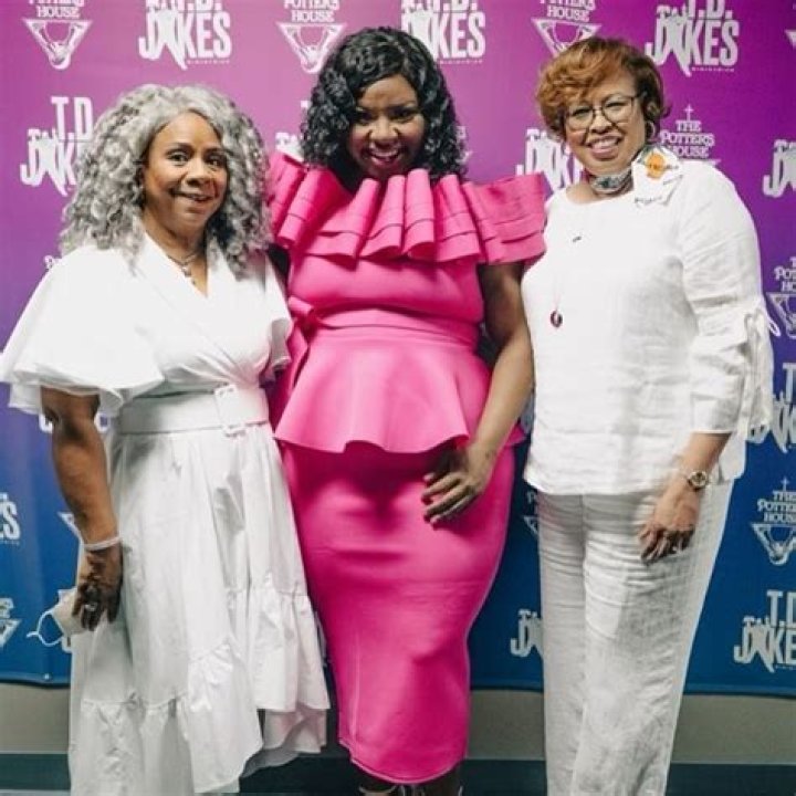 Serita Jakes Age: Everything You Need To Know