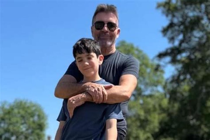 Another Health Scare For Simon Cowell: His Son Is "Really Sick"