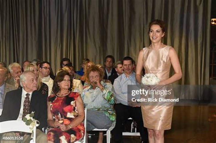 Who Is The Inspiring And Multifaceted Simone De Staley?