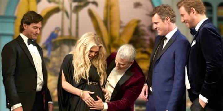 The Astonishing Net Worth Of Stephen Amell: Uncover His Fortune