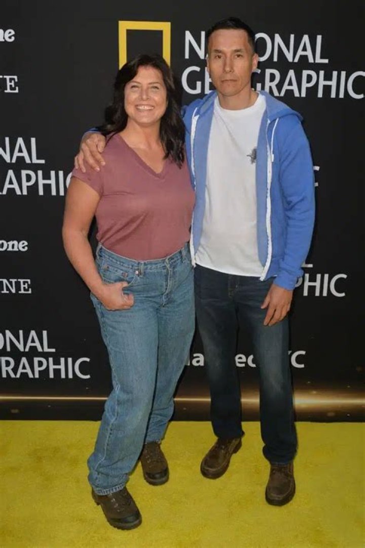 Meet The Renowned Artist: Sue Aitken