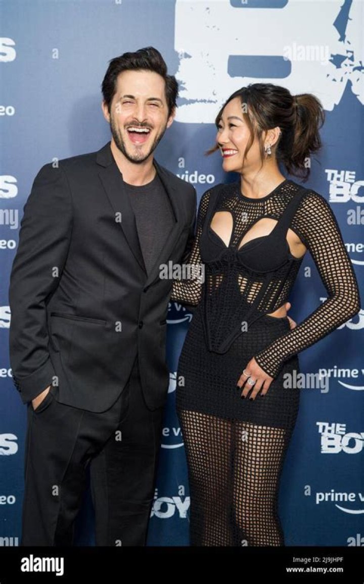 Meet The Ravishing Wife Of Acclaimed Actor Tomer Kapon