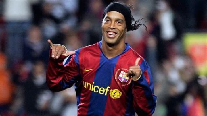 Where Did Ronaldinho Hang Up His Boots? The Final Chapter Of His Illustrious Career