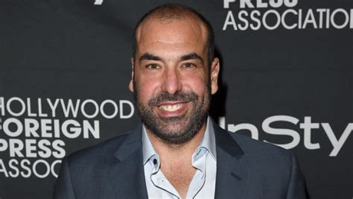 The Inside Scoop: Rick Hoffman's Current Residence